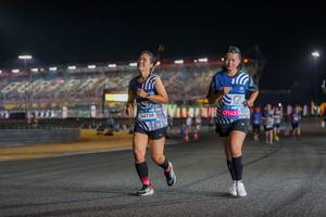 BIB: 44138, 
                            <button type="button" onclick="openModal(22812558)" class="btn btn-primary btn-sm float-right btn-popup" data-toggle="modal" data-target=".modal-high-quality">
                        <i class="fas fa-shopping-cart"></i> Add to Cart
                    </button>
                                            <button type="button" onclick="isThisMe(22812558, true)" class="btn btn-success btn-sm float-right btn-popup btn-isme hidden" data-toggle="tooltip" data-placement="bottom" title="นี่คือรูปของคุณใช่ไหม คลิกที่นี่เพื่อเอาเข้าอัลบั้ม">
                        <i class="fas fa-plus"></i> Add to album
                    </button>
                    <button type="button" onclick="isThisMe(22812558, false)" class="btn btn-warning btn-sm float-right btn-popup btn-isnotme hidden">
                        <i class="fas fa-ban"></i> Remove from album
                    </button>